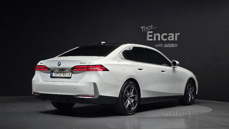 car BMW 5 Series id43570 photo #2