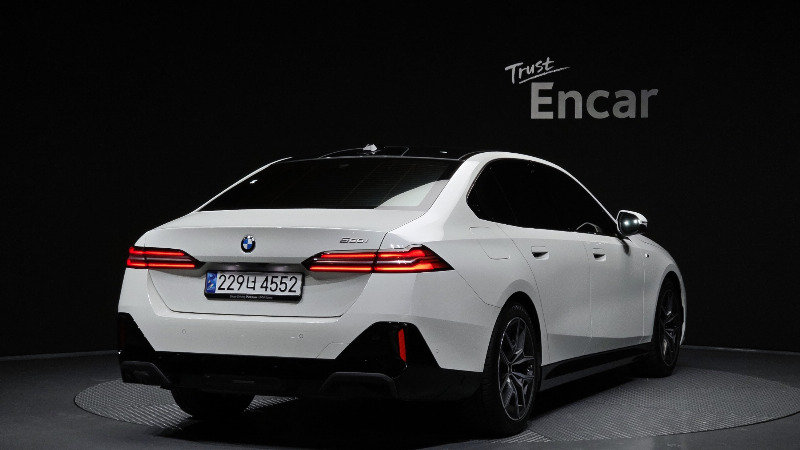 car BMW 5 Series id43576 photo #2