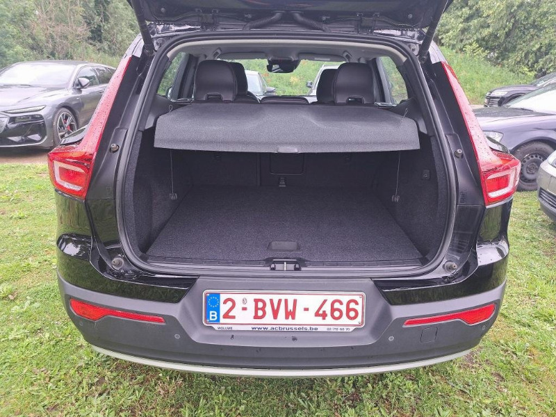 car Volvo XC40 id43601 photo #8