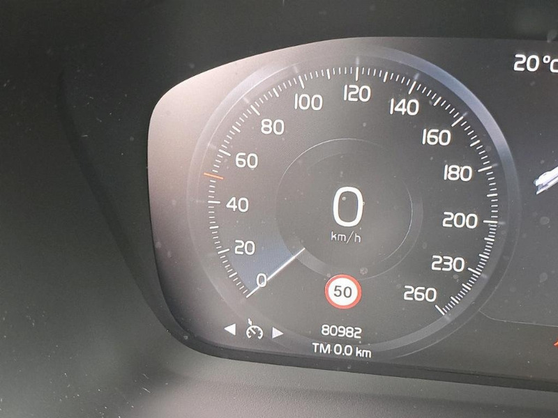 car Volvo XC40 id43601 photo #9