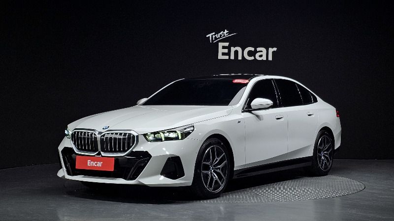 car BMW 5 Series id43736 main photo