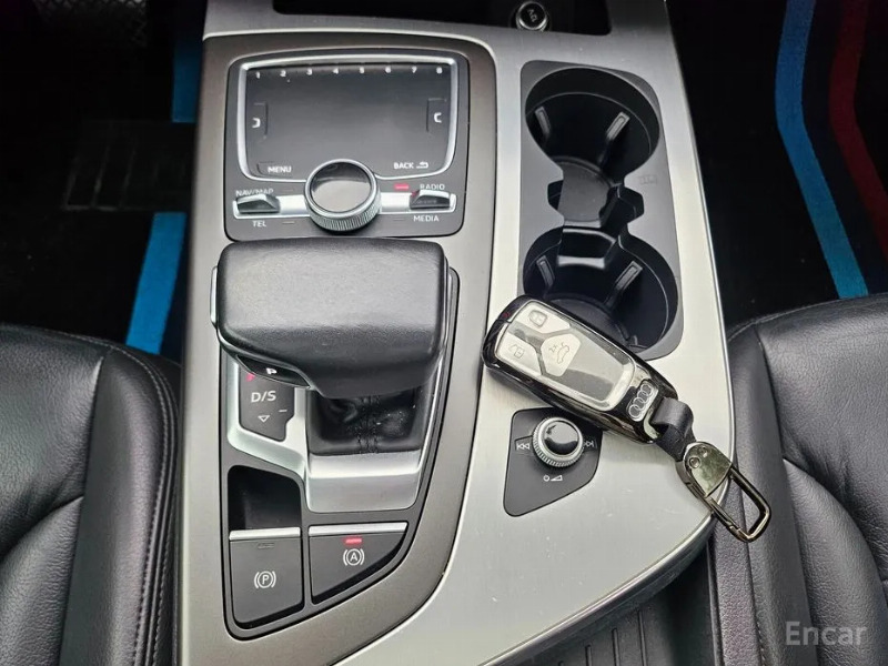 car Audi Q7 id43746 photo #15