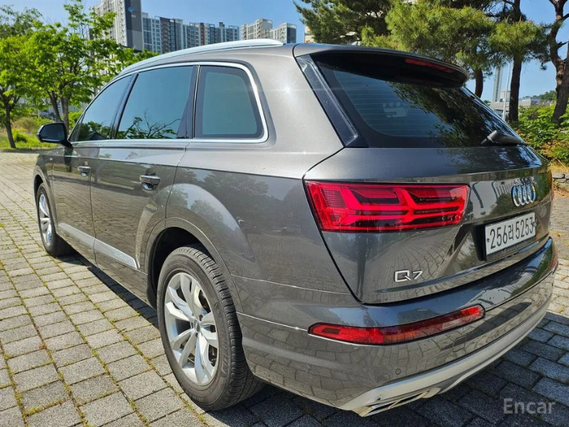 car Audi Q7 id43747 photo #6