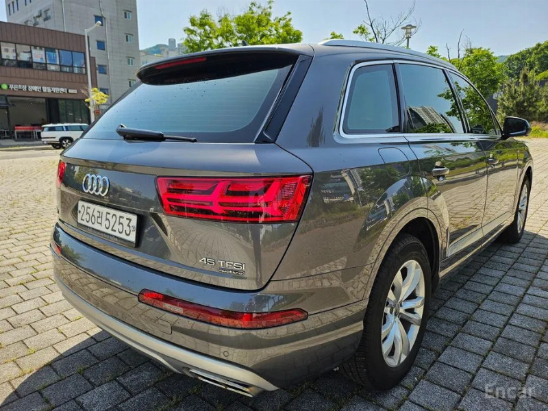 car Audi Q7 id43747 photo #8