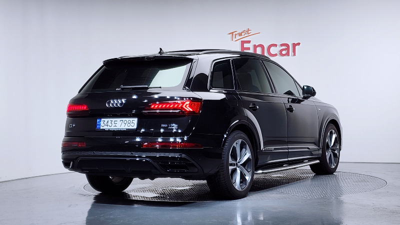 car Audi Q7 id43764 photo #2