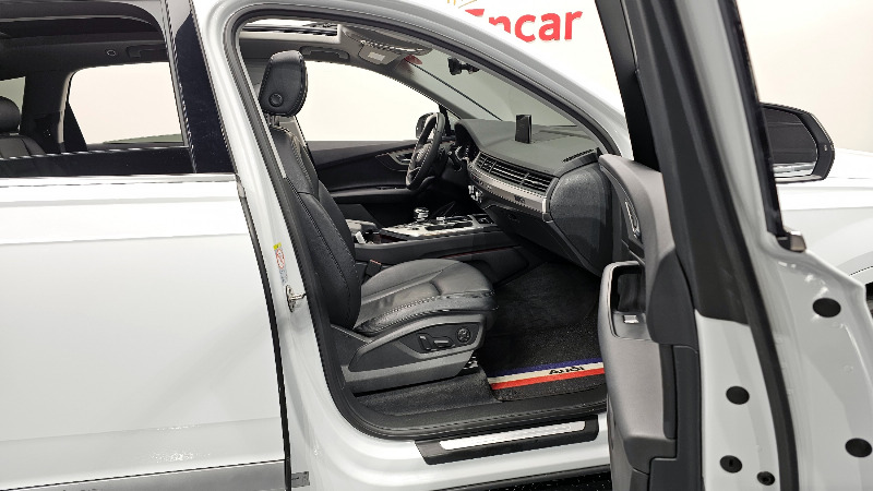 car Audi Q7 id43766 photo #11