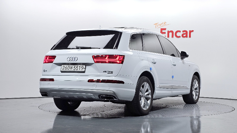 car Audi Q7 id43766 photo #2