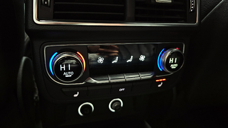 car Audi Q7 id43777 photo #17