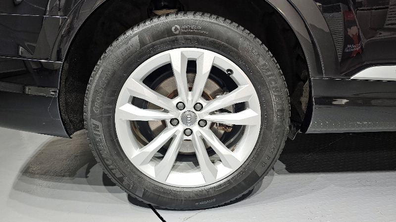 car Audi Q7 id43777 photo #5