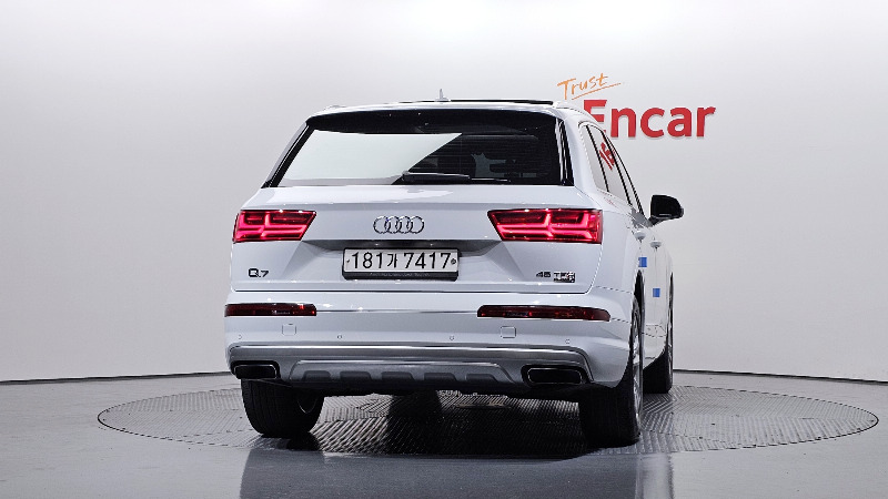 car Audi Q7 id43789 photo #4