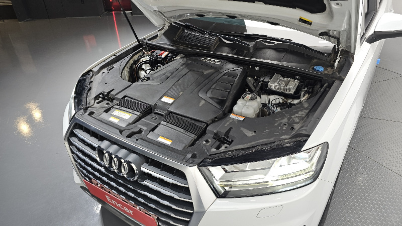 car Audi Q7 id43789 photo #6