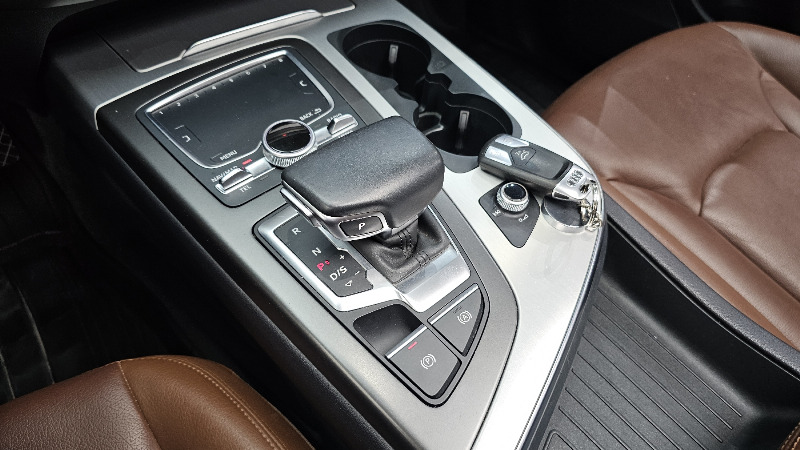 car Audi Q7 id43789 photo #9