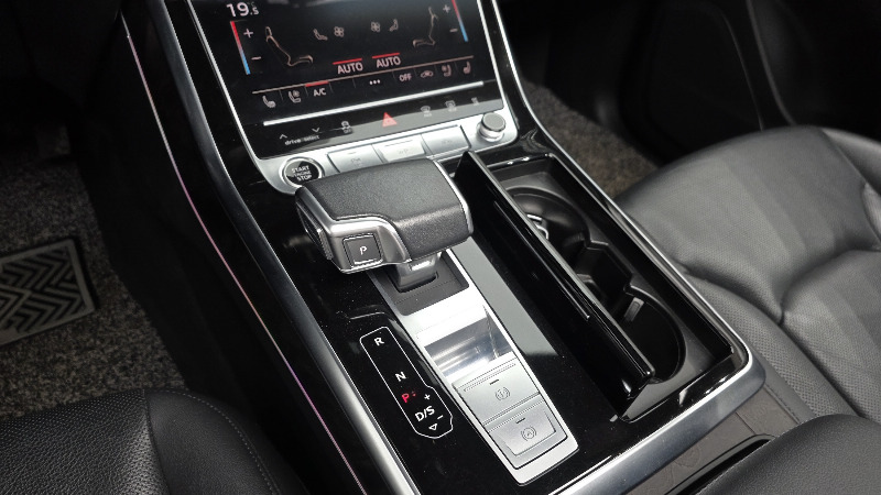 car Audi Q7 id43797 photo #9