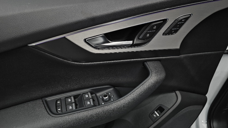 car Audi Q7 id43800 photo #17