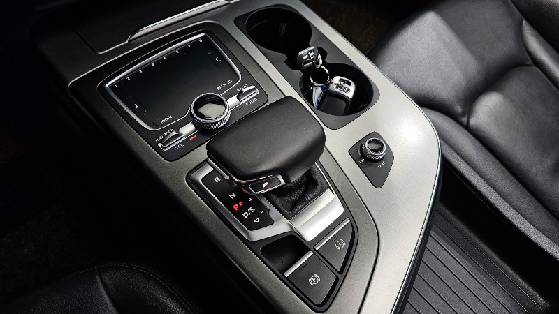 car Audi Q7 id43807 photo #9