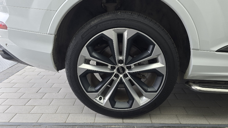 car Audi Q7 id43816 photo #5
