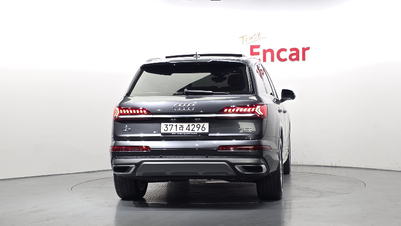 car Audi Q7 id43818 photo #4