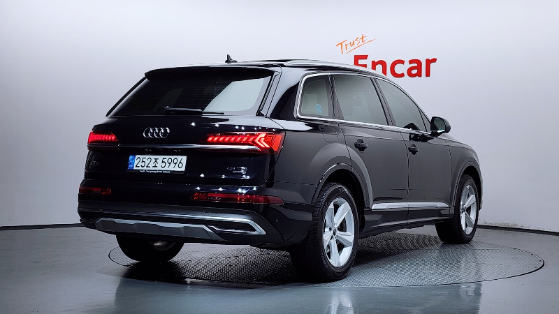car Audi Q7 id43822 photo #2