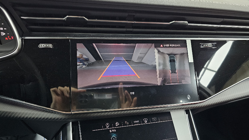 car Audi SQ7 id43839 photo #14