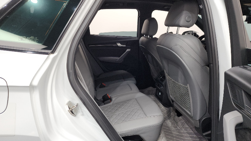 car Audi SQ5 id43861 photo #12
