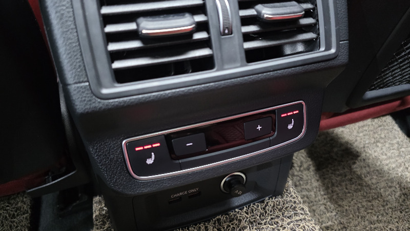 car Audi SQ5 id43885 photo #18