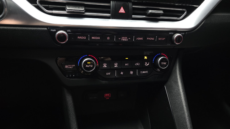 car KIA Niro id43893 photo #16