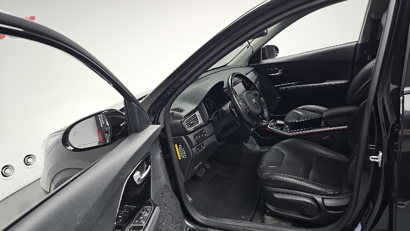 car KIA Niro id43897 photo #10