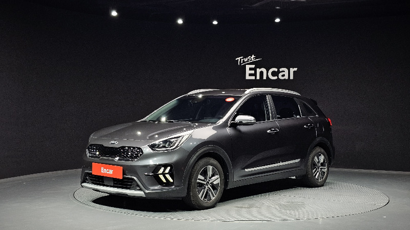 car KIA Niro id43901 main photo