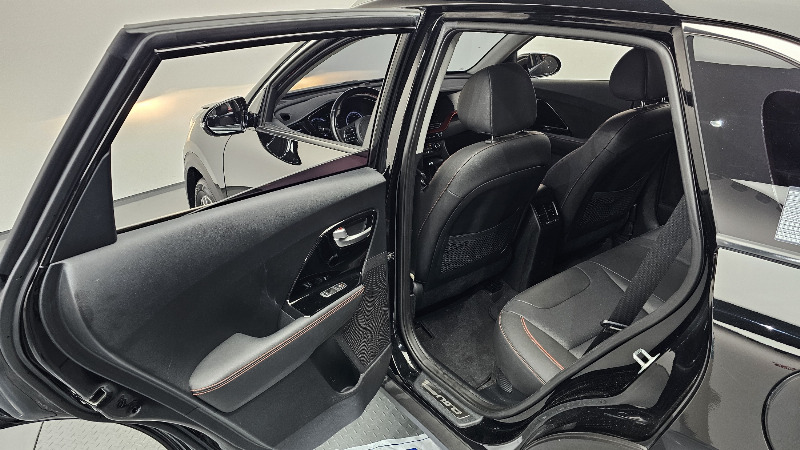 car KIA Niro id43908 photo #12