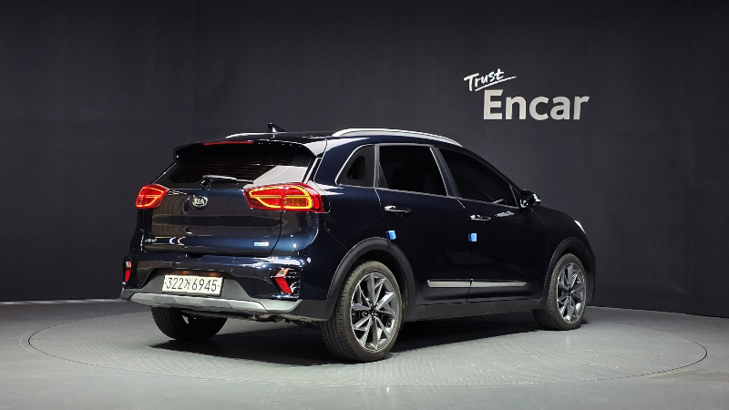 car KIA Niro id43920 photo #2