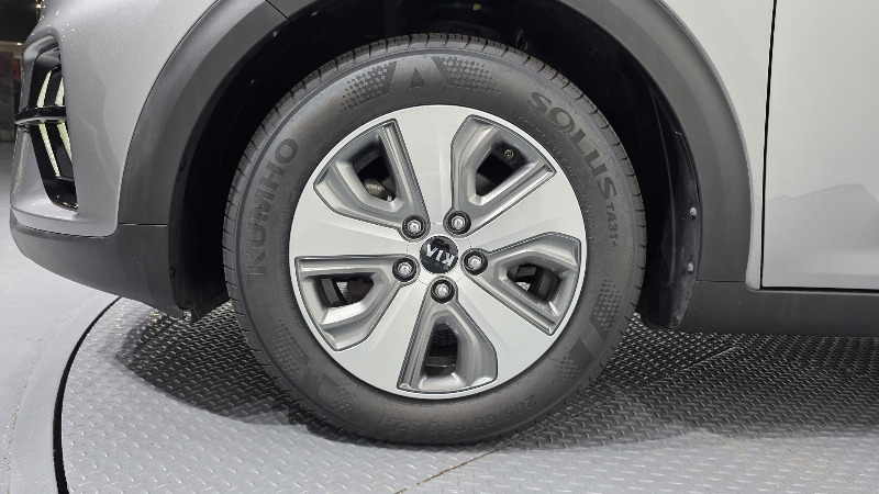 car KIA Niro id43936 photo #5