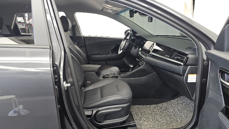 car KIA Niro id43942 photo #11