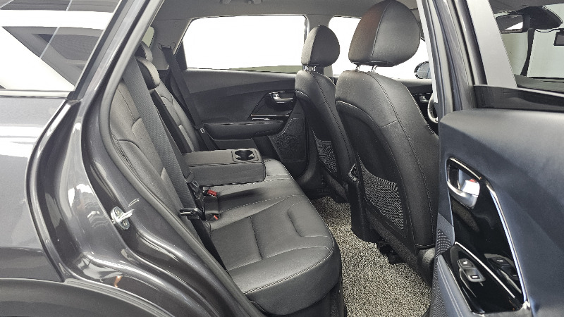 car KIA Niro id43942 photo #12