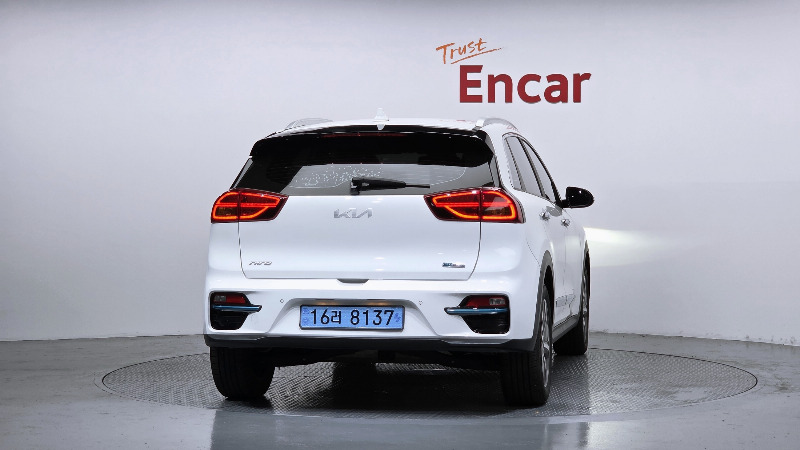 car KIA Niro id43943 photo #4