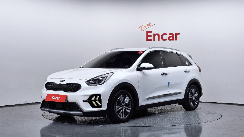 car KIA Niro id43945 main photo