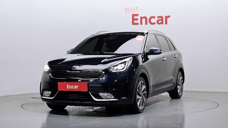 car KIA Niro id43947 main photo