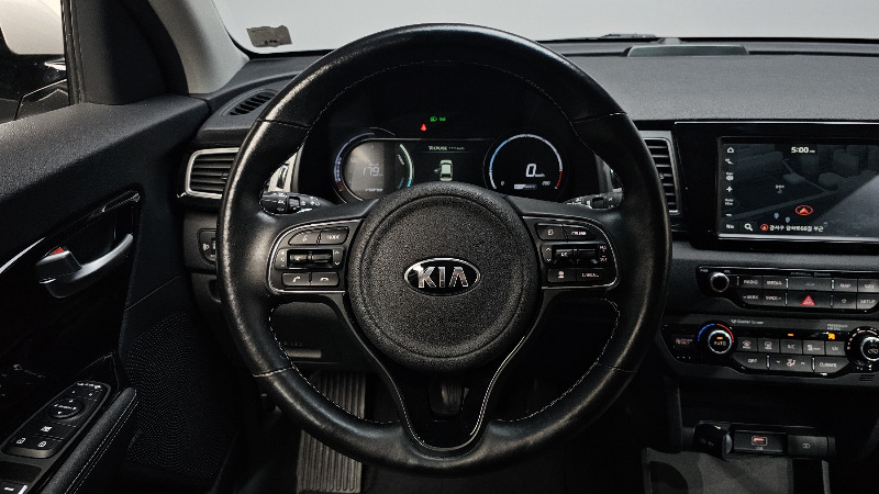 car KIA Niro id43949 photo #12