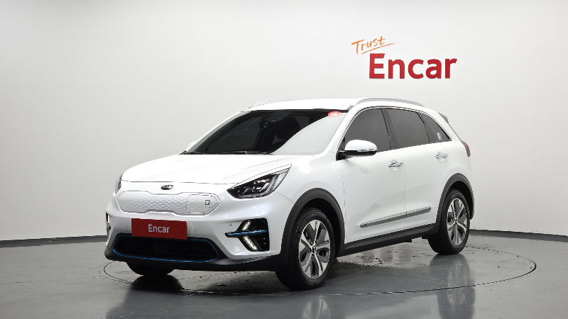 car KIA Niro id43950 main photo