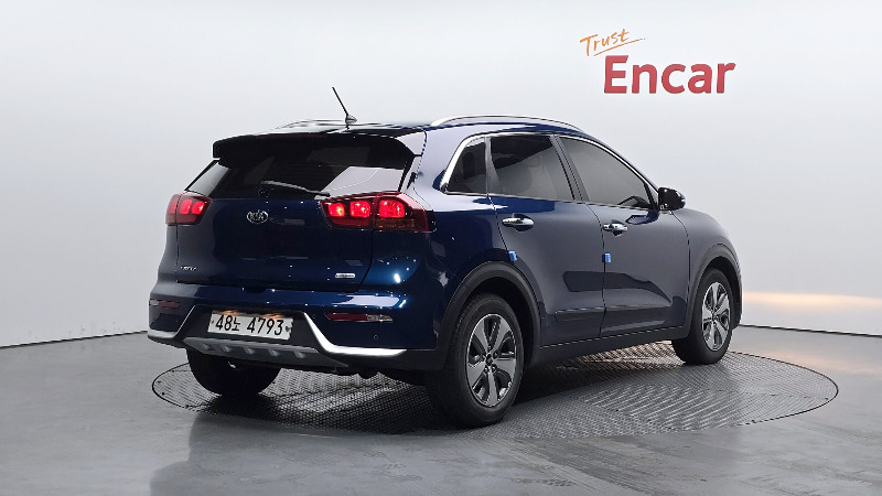 car KIA Niro id43951 photo #2