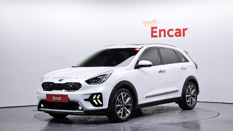 car KIA Niro id43952 main photo