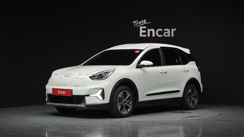 car KIA Niro id43955 main photo