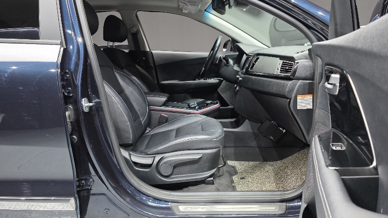 car KIA Niro id43965 photo #11