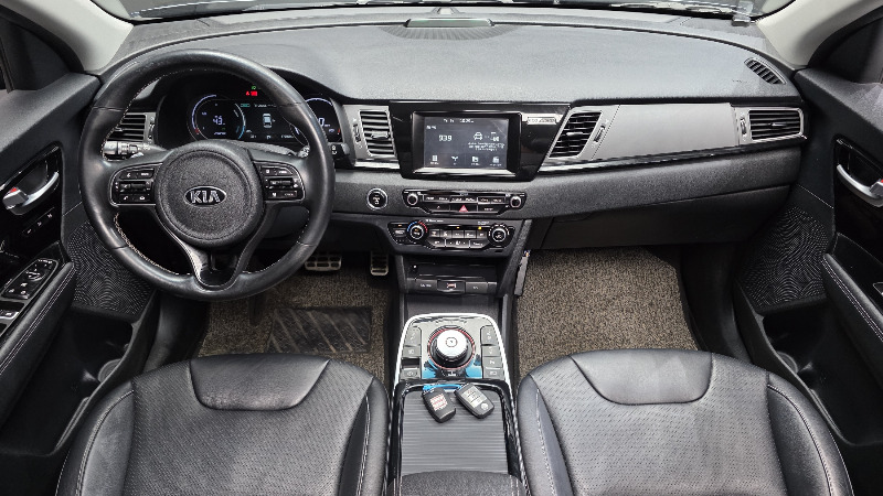 car KIA Niro id43965 photo #7