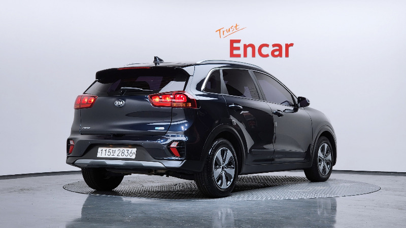 car KIA Niro id43972 photo #2