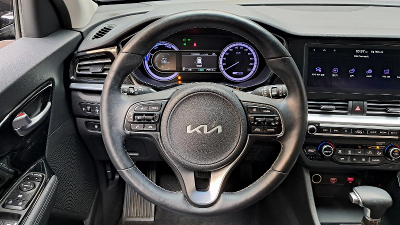 car KIA Niro id43976 photo #12