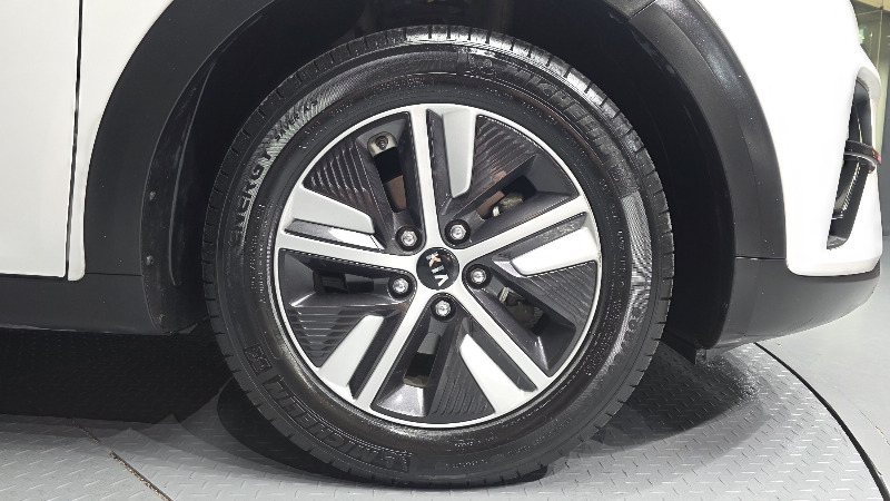 car KIA Niro id43977 photo #5