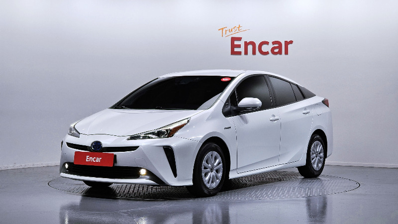 car Toyota Prius id44010 main photo
