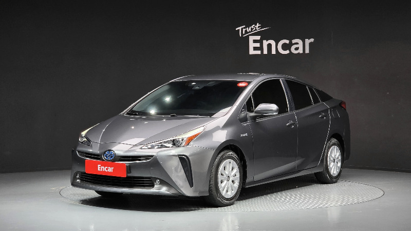 car Toyota Prius id44011 main photo