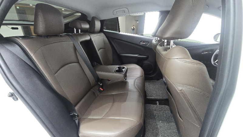 car Toyota Prius id44035 photo #12