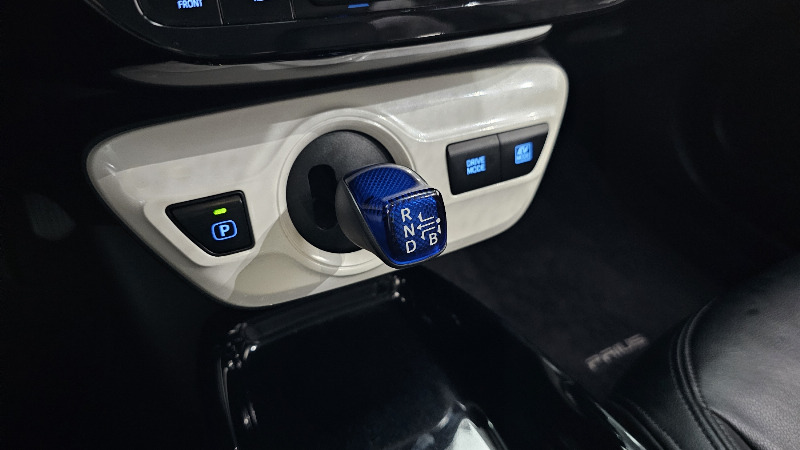 car Toyota Prius id44045 photo #9